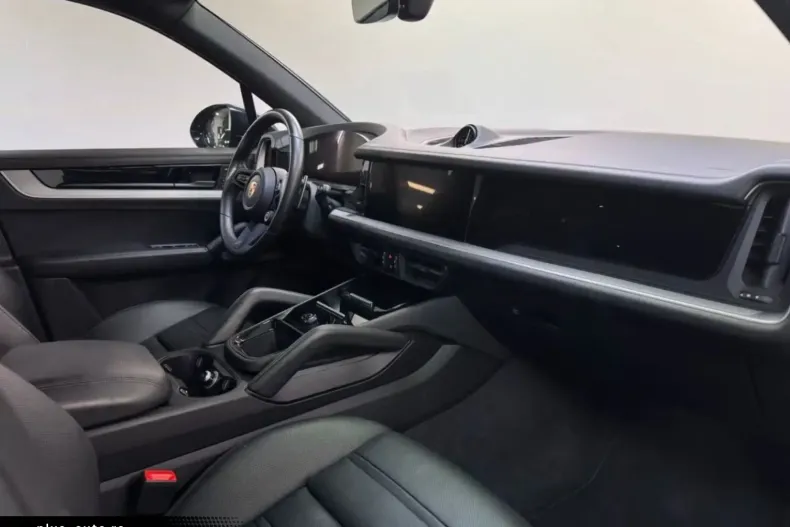 Porsche Cayenne din 2024 cu 18.271 km - oferta POR170811 - foto 8
