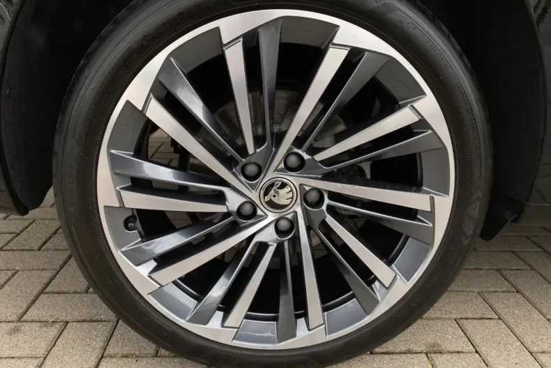 Skoda Superb din 2024 cu 16.261 km - oferta SKO170813 - foto 7