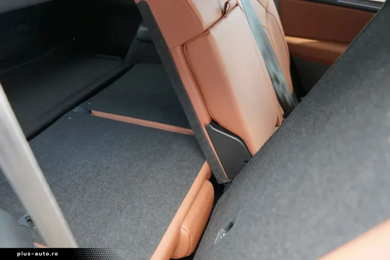 Skoda Kodiaq din 2024 cu 9.600 km - oferta SKO170814 - foto 16