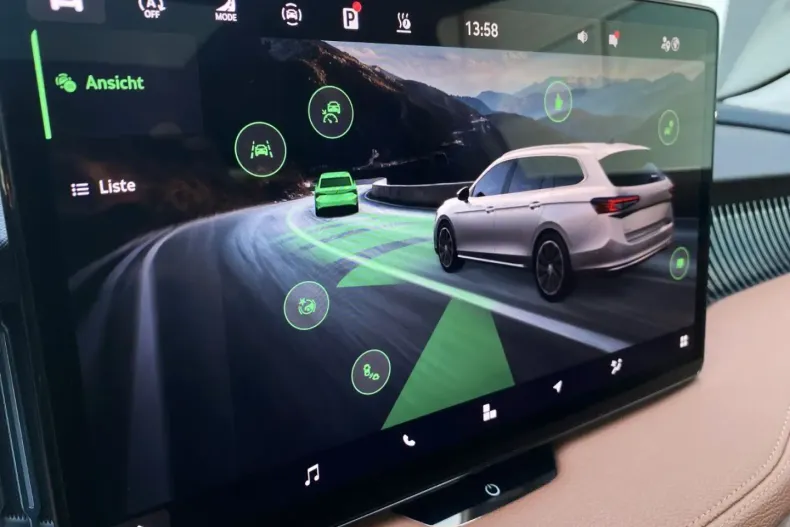 Skoda Superb din 2024 cu 23.914 km - oferta SKO170816 - foto 19