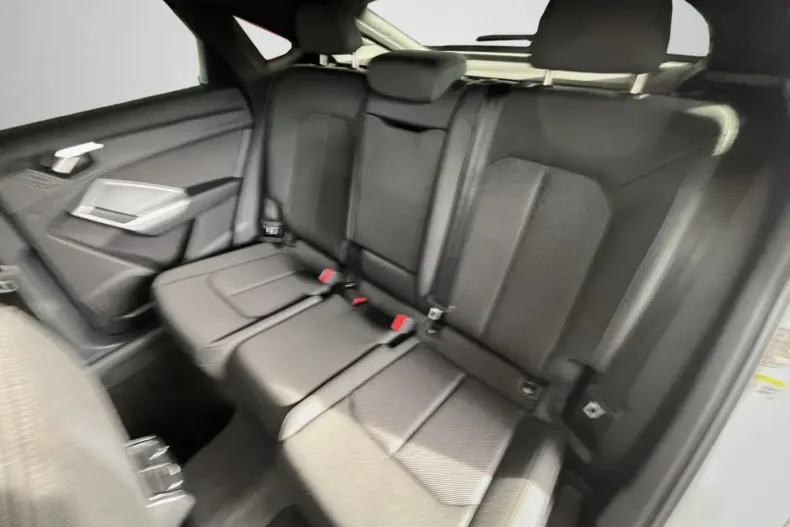 Audi Q3 din 2023 cu 28.734 km - oferta AUD170818 - foto 14