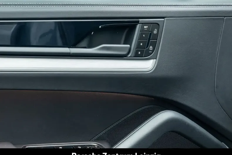 Porsche Cayenne din 2024 cu 20.370 km - oferta POR170820 - foto 22