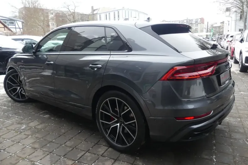 Audi Q8 din 2023 cu 45.091 km - oferta AUD170832 - foto 4