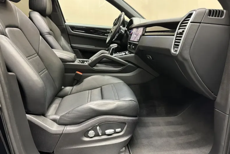Porsche Cayenne din 2021 cu 47.000 km - oferta POR170838 - foto 22