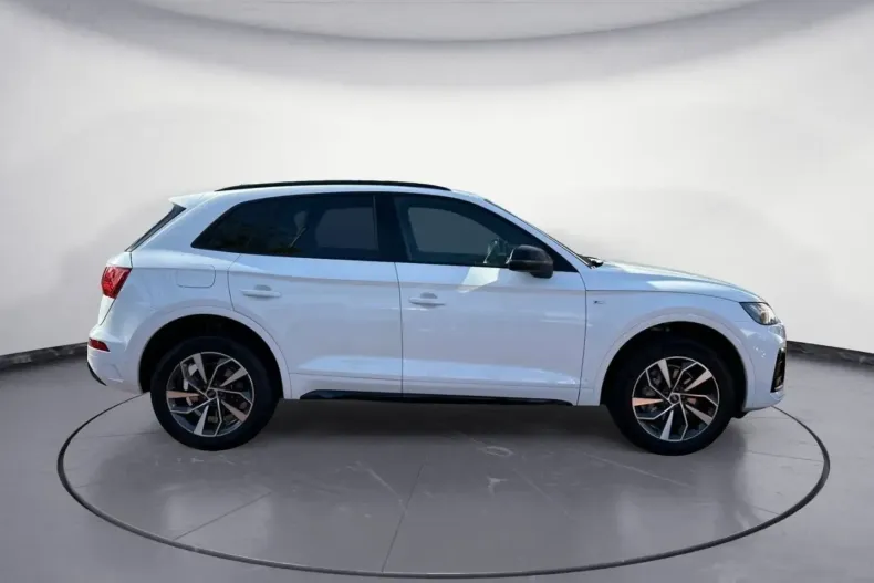 Audi Q5 din 2023 cu 44.181 km - oferta AUD170839 - foto 5
