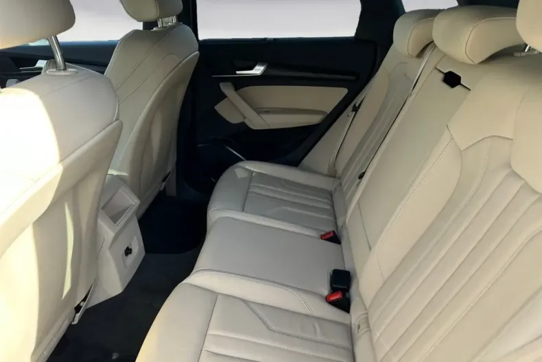 Audi Q5 din 2023 cu 44.181 km - oferta AUD170839 - foto 10