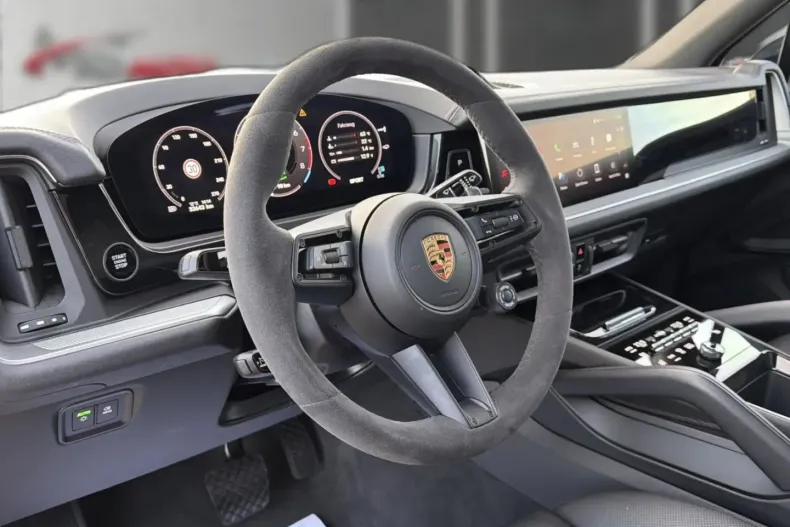 Porsche Cayenne din 2024 cu 32.600 km - oferta POR170842 - foto 29