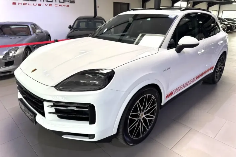 Porsche Cayenne din 2024 cu 29.000 km - oferta POR170843 - foto 1
