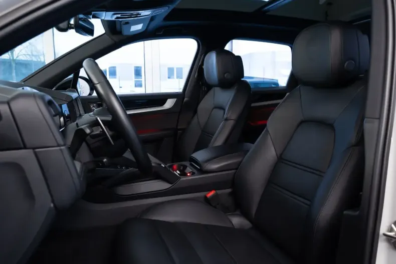 Porsche Cayenne din 2024 cu 63.000 km - oferta POR170849 - foto 8