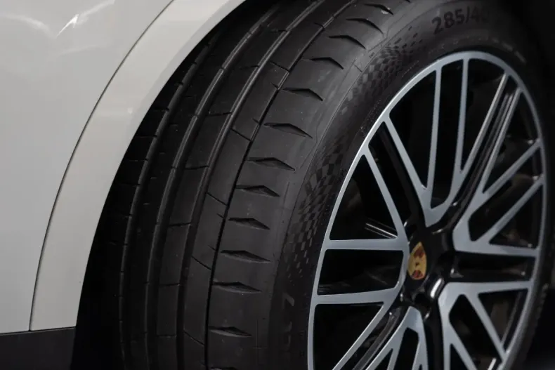 Porsche Cayenne din 2024 cu 63.000 km - oferta POR170849 - foto 21