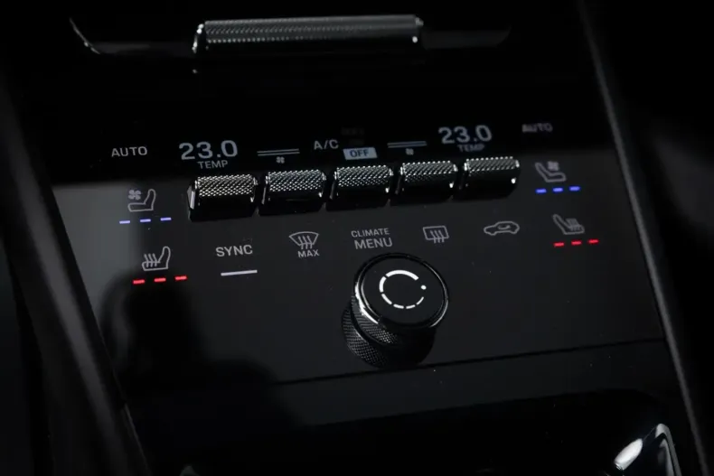 Porsche Cayenne din 2024 cu 63.000 km - oferta POR170849 - foto 27