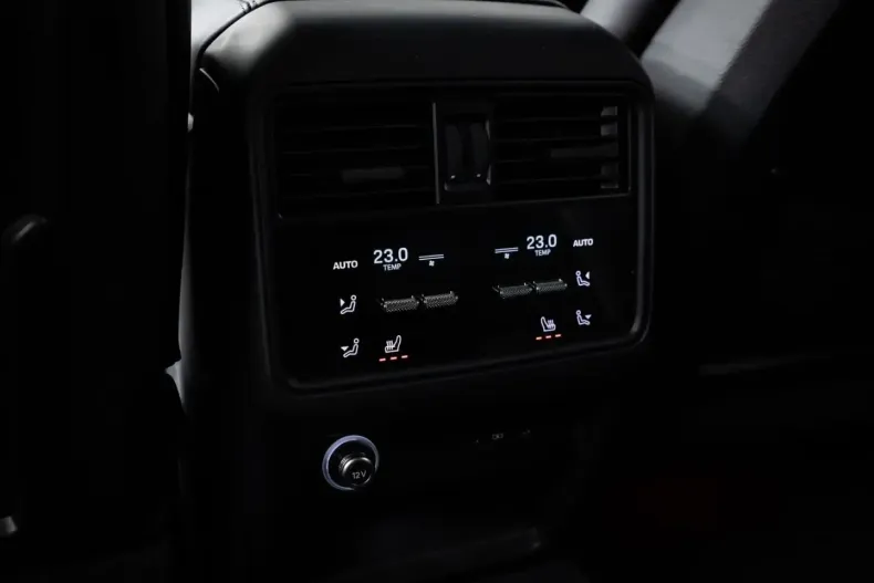 Porsche Cayenne din 2024 cu 63.000 km - oferta POR170849 - foto 31