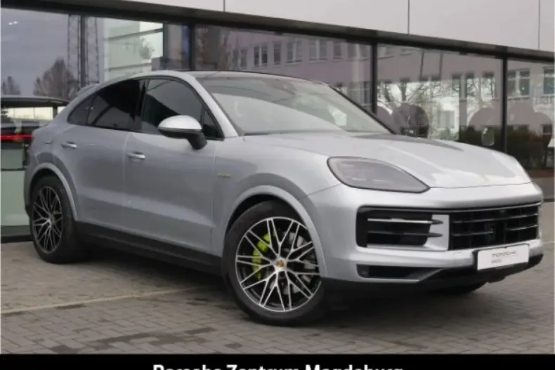 Porsche Cayenne din 2024 cu 23.169 km - oferta POR170850 - foto 9