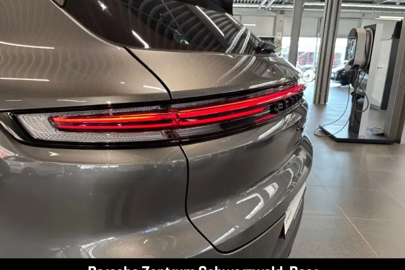 Porsche Cayenne din 2024 cu 22.050 km - oferta POR170852 - foto 11