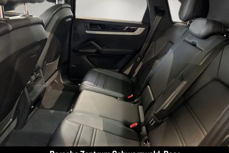 Porsche Cayenne din 2024 cu 22.050 km - oferta POR170852 - foto 16