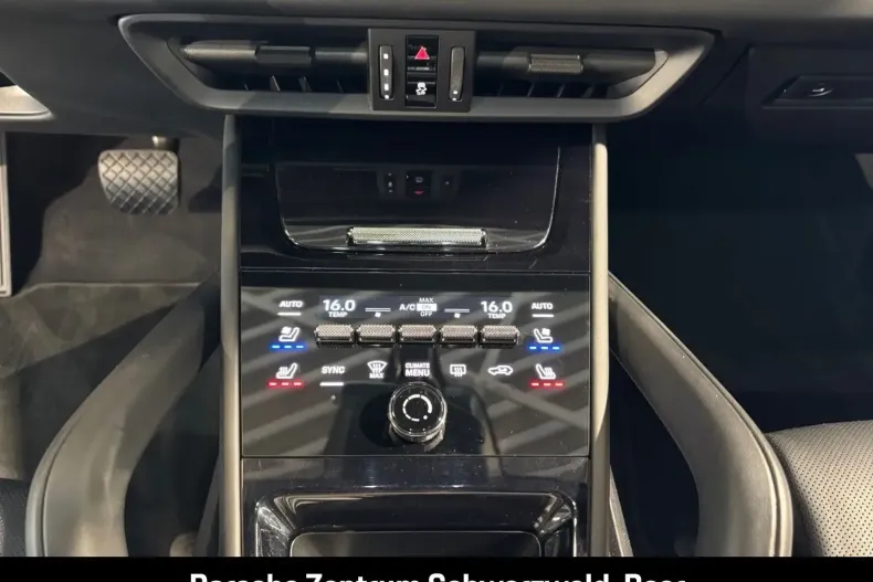 Porsche Cayenne din 2024 cu 22.050 km - oferta POR170852 - foto 20