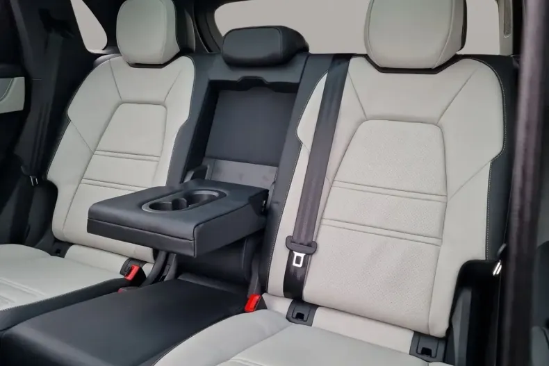 Porsche Cayenne din 2024 cu 30.900 km - oferta POR170853 - foto 10