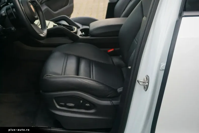 Porsche Cayenne din 2023 cu 36.500 km - oferta POR170854 - foto 17
