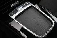 Mercedes-Benz CLA 200 din 2024 cu 13.611 km - oferta MER170855 - foto 12