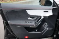 Mercedes-Benz CLA 200 din 2024 cu 13.611 km - oferta MER170855 - foto 21