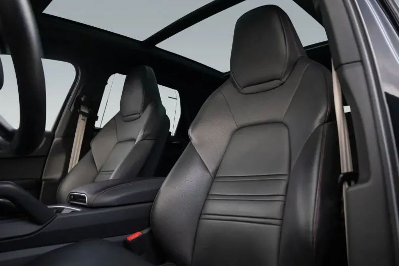 Porsche Cayenne din 2023 cu 70.300 km - oferta POR170857 - foto 5