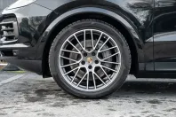 Porsche Cayenne din 2023 cu 70.300 km - oferta POR170857 - foto 6