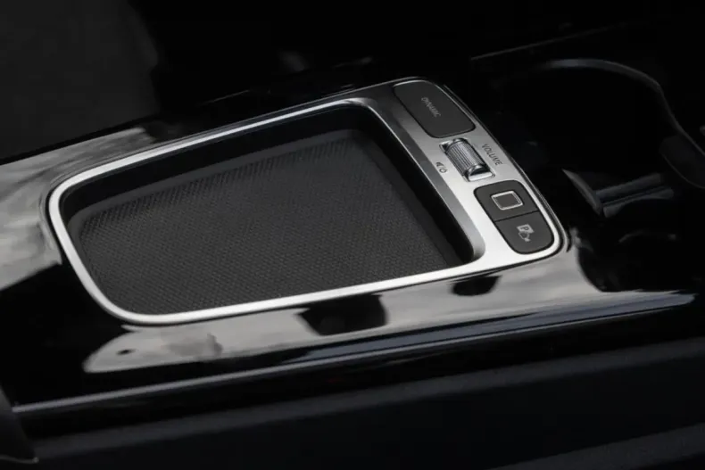 Mercedes-Benz CLA 220 din 2024 cu 14.966 km - oferta MER170861 - foto 7