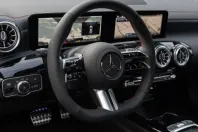 Mercedes-Benz CLA 220 din 2024 cu 14.966 km - oferta MER170861 - foto 14