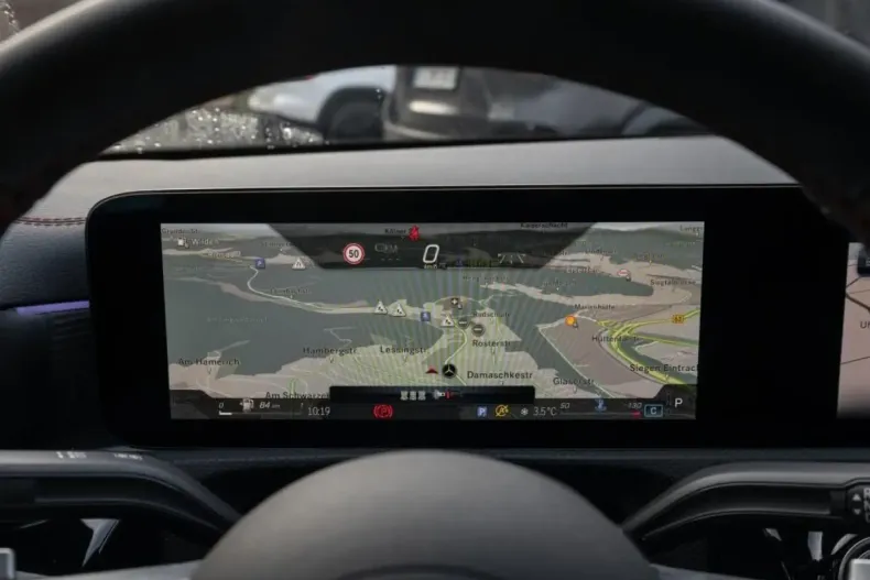 Mercedes-Benz CLA 220 din 2024 cu 14.966 km - oferta MER170861 - foto 17