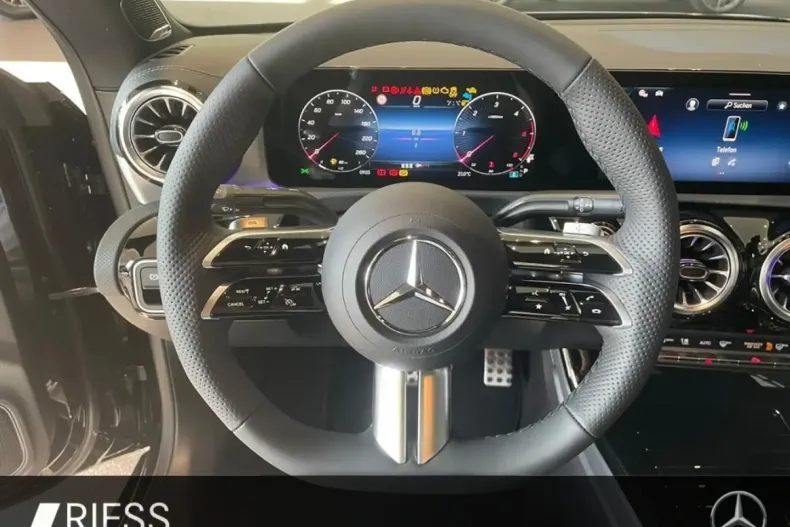 Mercedes-Benz CLA 220 din 2025 cu 9.151 km - oferta MER170862 - foto 14