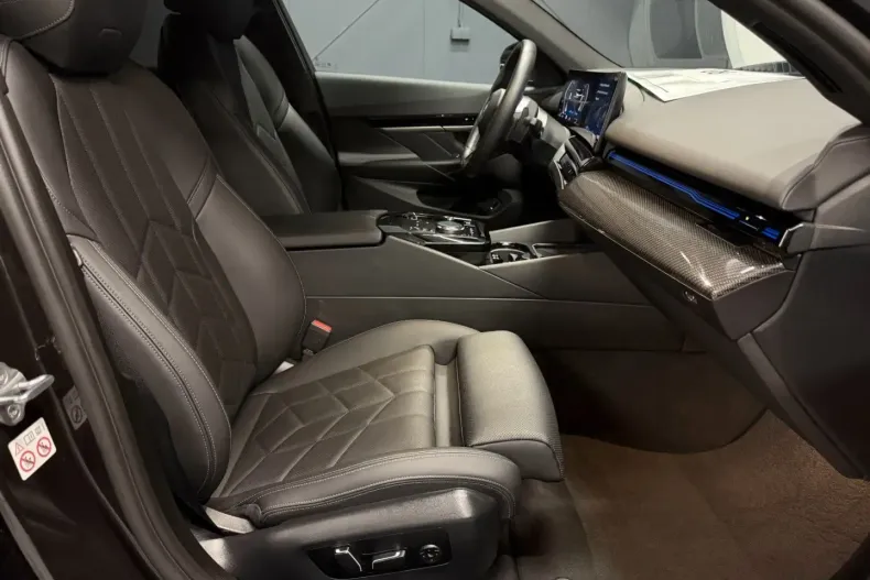 BMW 520 din 2024 cu 17.000 km - oferta BMW170863 - foto 12