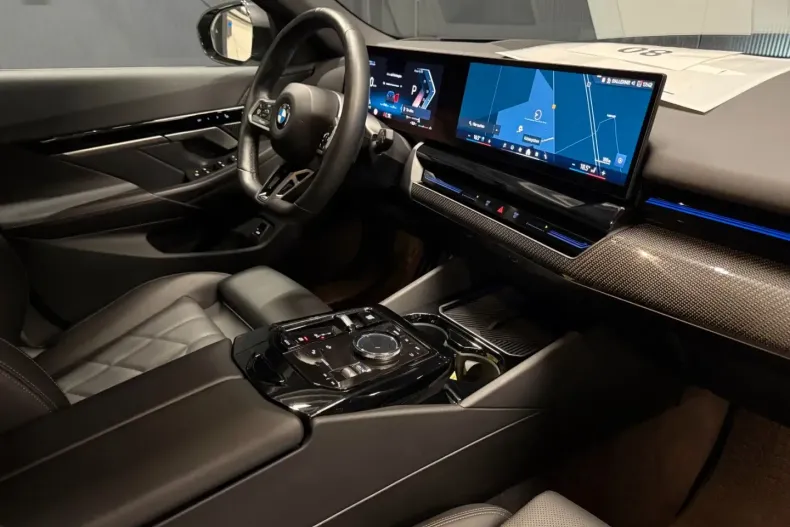 BMW 520 din 2024 cu 17.000 km - oferta BMW170863 - foto 13