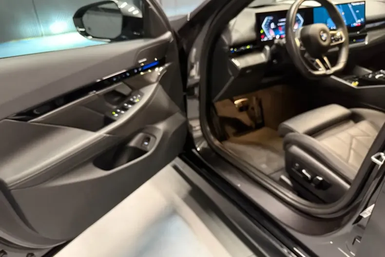 BMW 520 din 2024 cu 17.000 km - oferta BMW170863 - foto 28