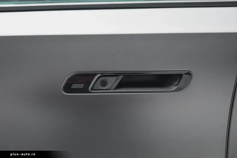 BMW 740 din 2023 cu 85.300 km - oferta BMW170865 - foto 8