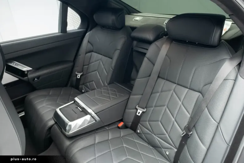 BMW 740 din 2023 cu 85.300 km - oferta BMW170865 - foto 29