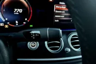 Mercedes-Benz E 200 din 2022 cu 96.047 km - oferta MER170866 - foto 36