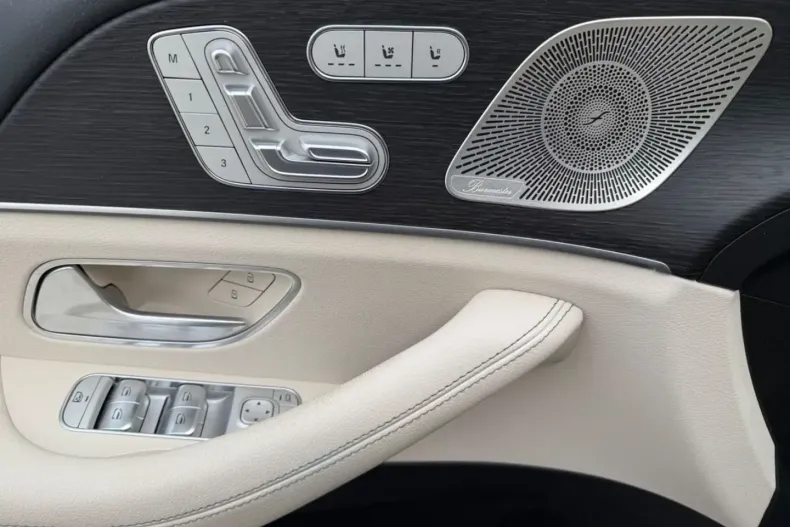 Mercedes-Benz GLS 450 din 2023 cu 20.000 km - oferta MER170868 - foto 20