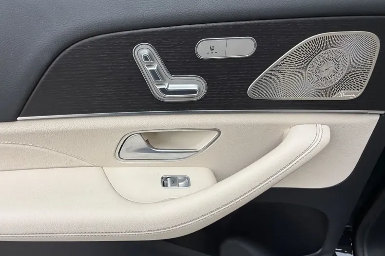 Mercedes-Benz GLS 450 din 2023 cu 20.000 km - oferta MER170868 - foto 23