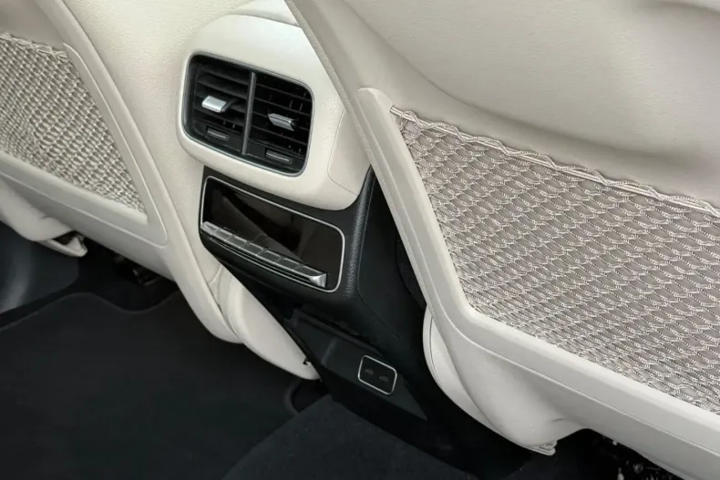 Mercedes-Benz GLS 450 din 2023 cu 20.000 km - oferta MER170868 - foto 31