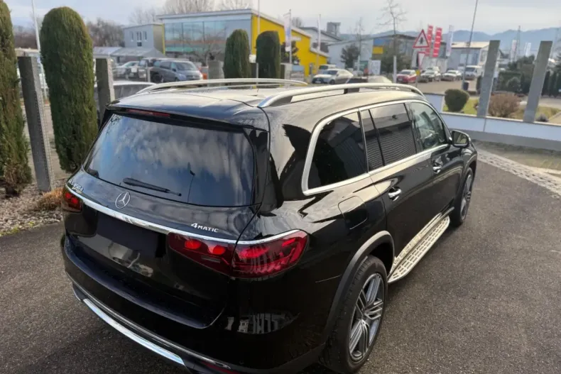 Mercedes-Benz GLS 450 din 2023 cu 20.000 km - oferta MER170868 - foto 40