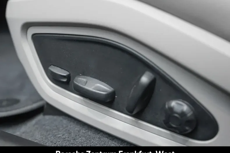 Porsche Taycan din 2022 cu 32.450 km - oferta POR170882 - foto 29