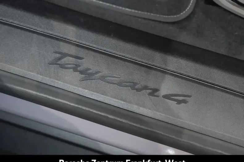 Porsche Taycan din 2022 cu 32.450 km - oferta POR170882 - foto 30