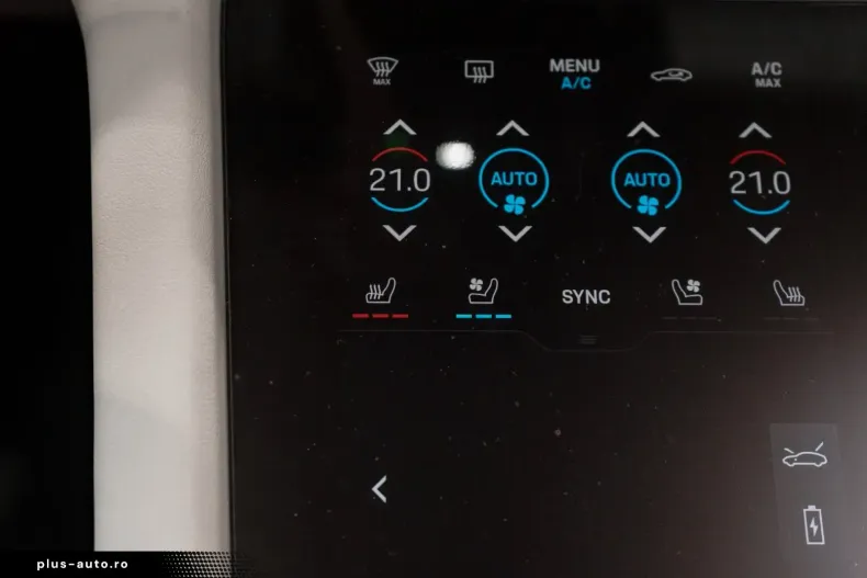 Porsche Taycan din 2022 cu 35.500 km - oferta POR170883 - foto 21