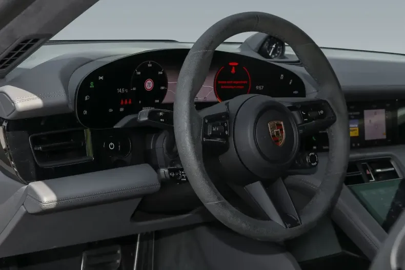 Porsche Taycan din 2023 cu 58.300 km - oferta POR170884 - foto 6