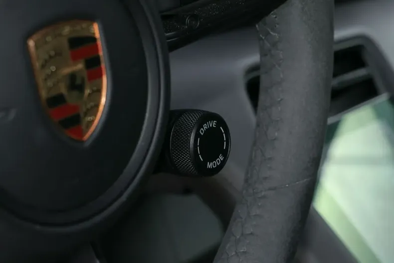 Porsche Taycan din 2023 cu 58.300 km - oferta POR170884 - foto 16