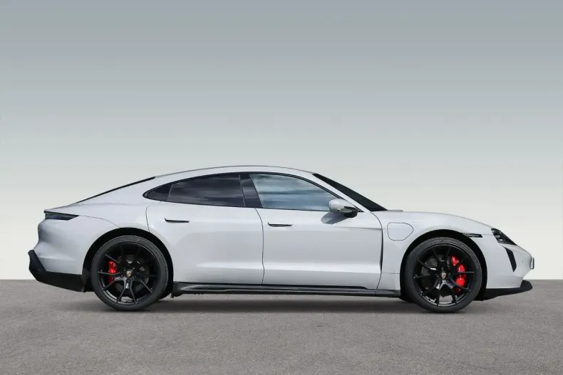 Porsche Taycan din 2023 cu 58.300 km - oferta POR170884 - foto 27