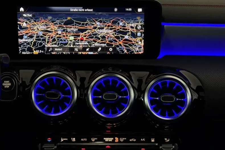 Mercedes-Benz CLA 250 din 2022 cu 49.051 km - oferta MER170887 - foto 16