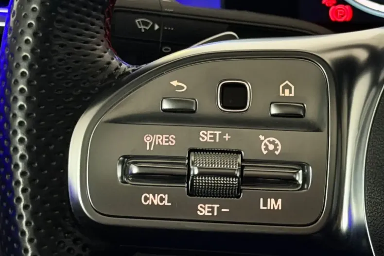 Mercedes-Benz CLA 250 din 2022 cu 49.051 km - oferta MER170887 - foto 21