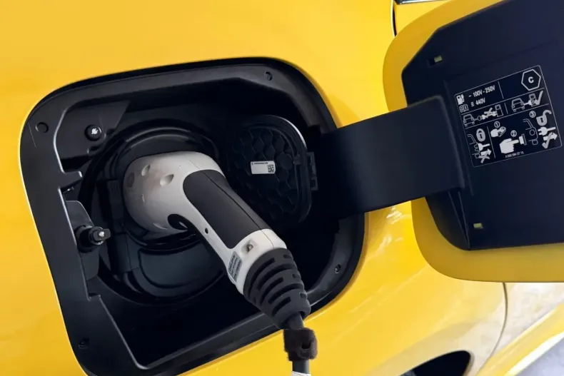 Mercedes-Benz CLA 250 din 2022 cu 49.051 km - oferta MER170887 - foto 25