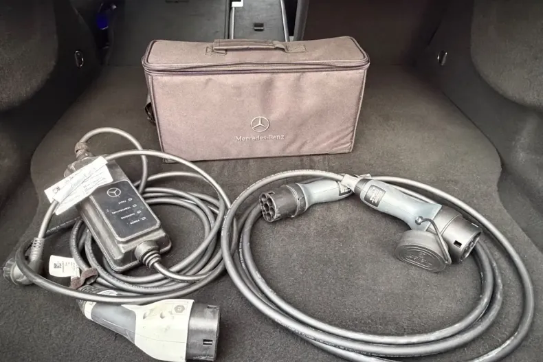 Mercedes-Benz CLA 250 din 2022 cu 49.051 km - oferta MER170887 - foto 26